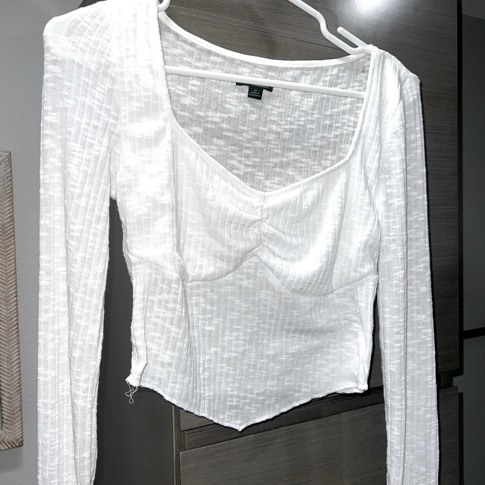 Long sleeve fitted top